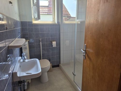 Einfamilienhaus mit Halle in 97490 Poppenhausen-Kützberg, 9 km von Schwweinfurt (ID 10667) - Einfamilienhaus Poppenhausen Poppenhausen , Unterfr | Angebot:27093959
