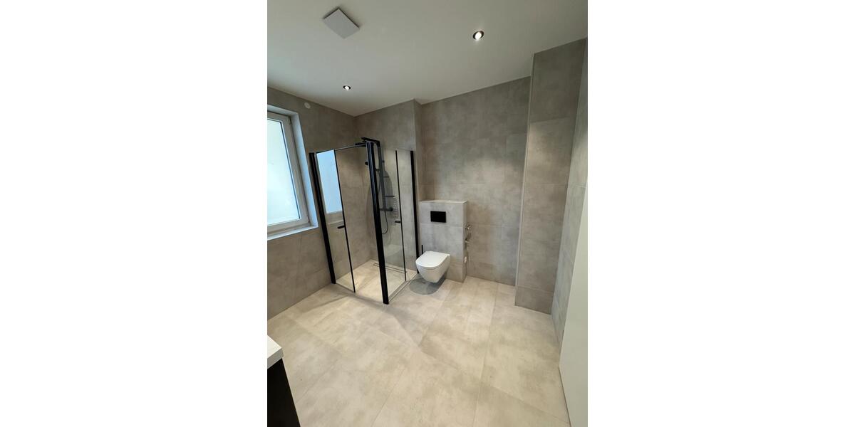 Erdgeschoßwohnung Dittelbrunn - 3 Zimmer, 83 m&sup2;, 1.050&euro; | Angebot:26640898