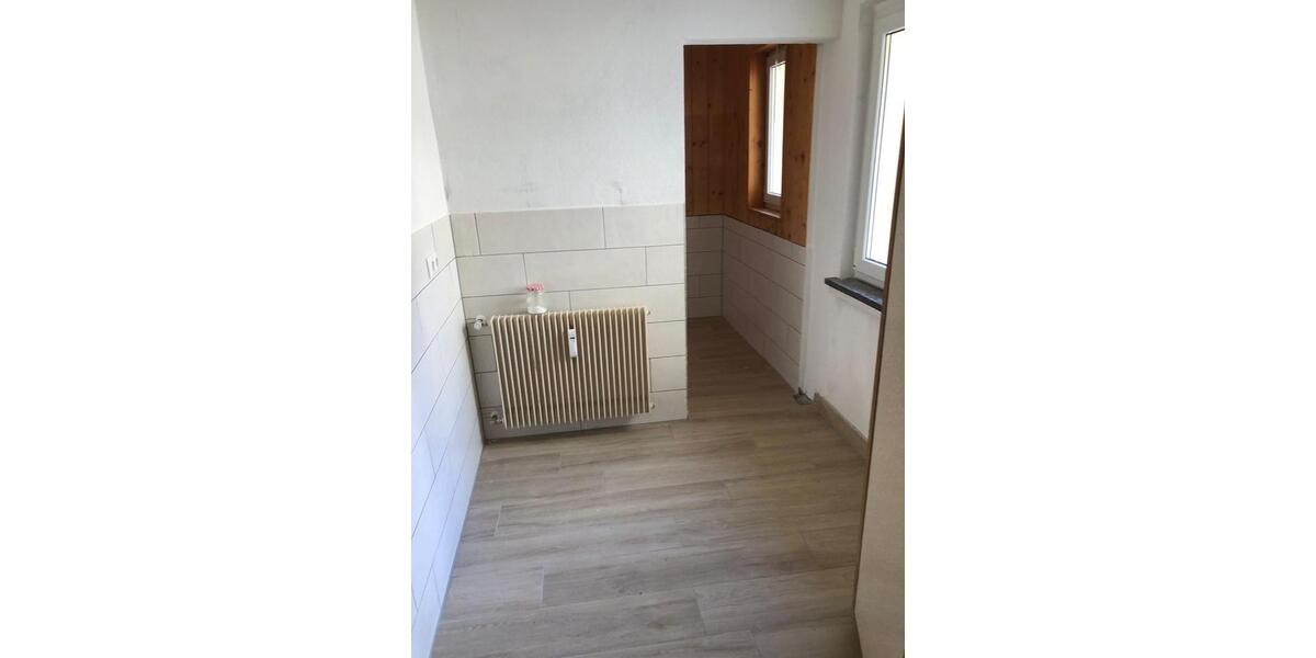 Erdgeschoßwohnung Schonungen Forst - 4 Zimmer, 115 m&sup2;, 880&euro; | Angebot:26122457