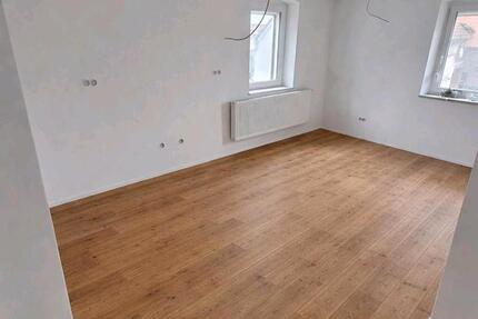 Wohnung Werneck - 3 Zimmer, 85 m&sup2;, 850&euro; | Angebot:26040545