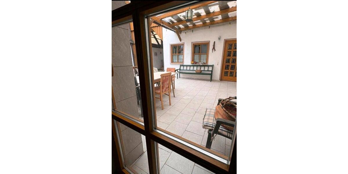 Einfamilienhaus Sulzfeld - 10 Zimmer, 209 m&sup2;, 205.000&euro; | Angebot:23431179