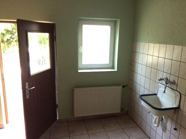 Doppelhaushälfte Bad Kissingen - 8 Zimmer, 150 m&sup2;, 145.000&euro; | Angebot:27083667