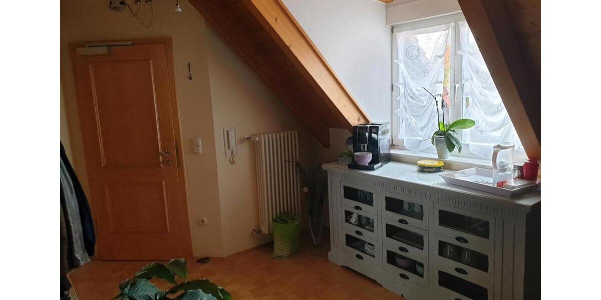 Etagenwohnung Schwarzach am Main - 4 Zimmer, 120 m&sup2;, 1.200&euro; | Angebot:26036592