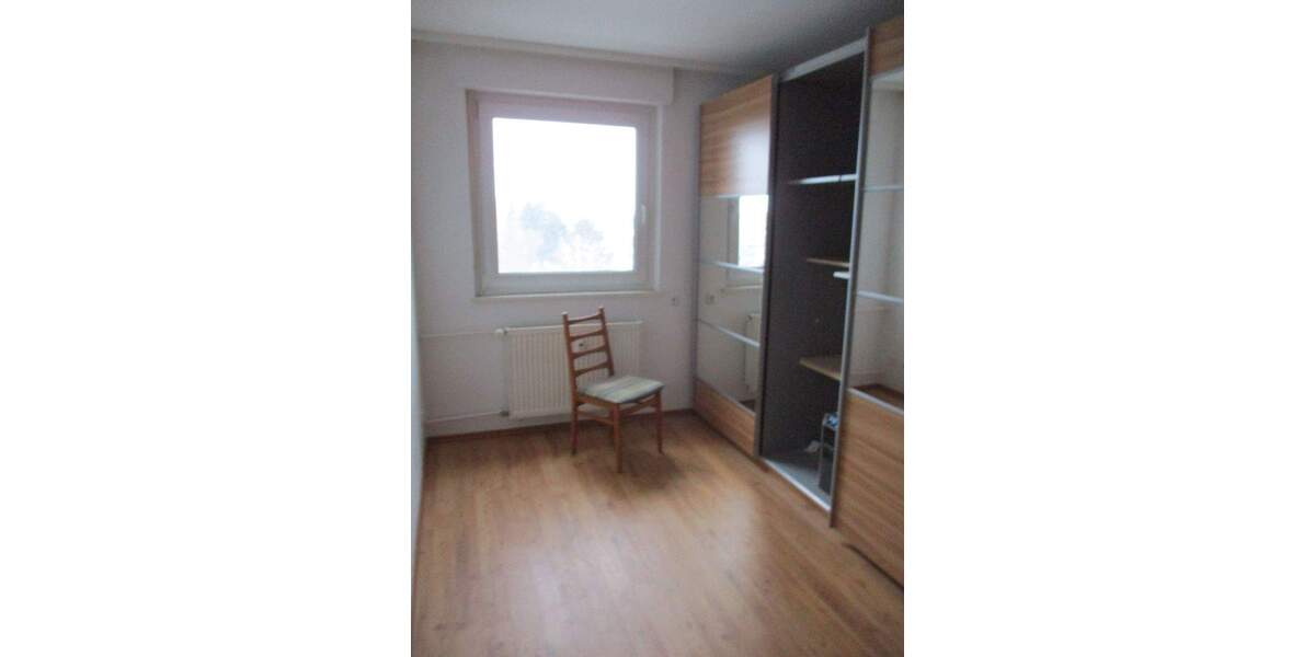 Etagenwohnung Schweinfurt Bergl - 3 Zimmer, 81 m&sup2;, 165.000&euro; | Angebot:25667719