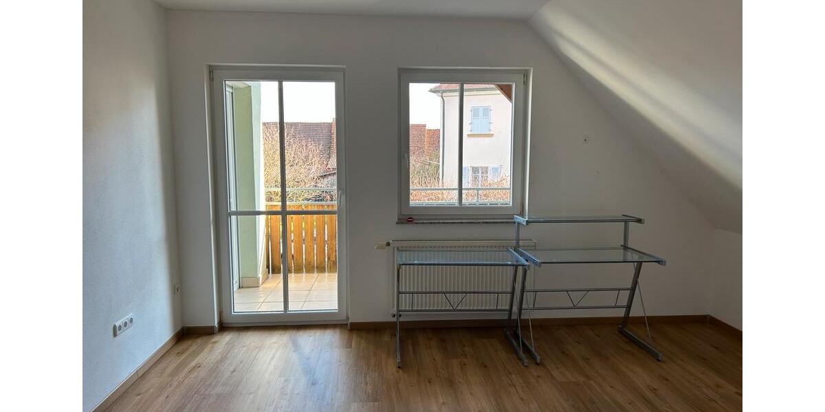 Einfamilienhaus Kolitzheim - 4.5 Zimmer, 165 m&sup2;, 1.600&euro; | Angebot:26007665