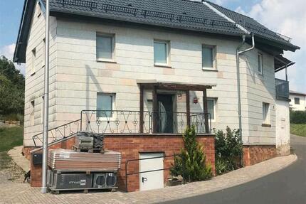 Haus Schweinfurt Gartenstadt - 7.5 Zimmer, 150 m&sup2;, 173.000&euro; | Angebot:27050055
