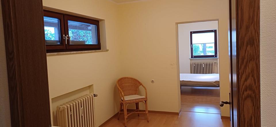 Erdgeschoßwohnung Bad Kissingen - 2.5 Zimmer, 90 m&sup2;, 720&euro; | Angebot:24980483