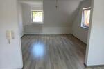 Dachgeschoßwohnung Hohenroth - 2.5 Zimmer, 98 m&sup2;, 620&euro; | Angebot:26515790
