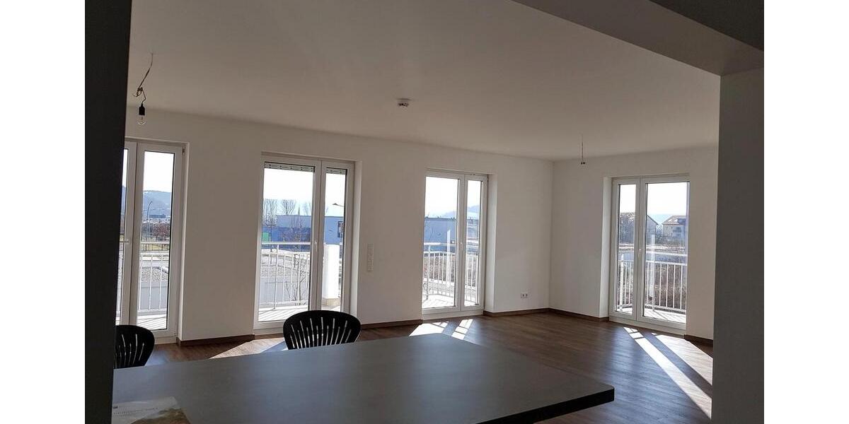 Etagenwohnung Bad Kissingen - 3 Zimmer, 113 m&sup2;, 1.050&euro; | Angebot:25931201