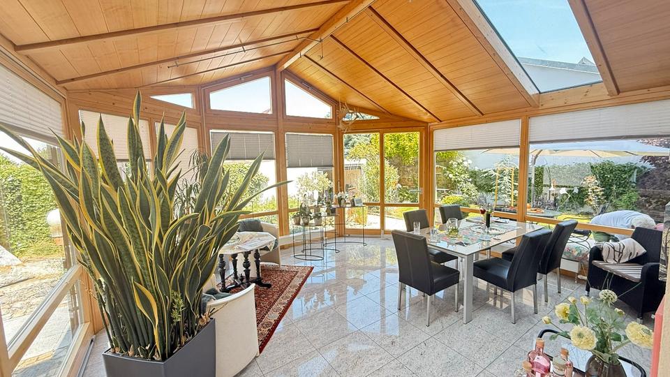 Einfamilienhaus Geldersheim - 7.5 Zimmer, 215 m&sup2;, 690.000&euro; | Angebot:25404539