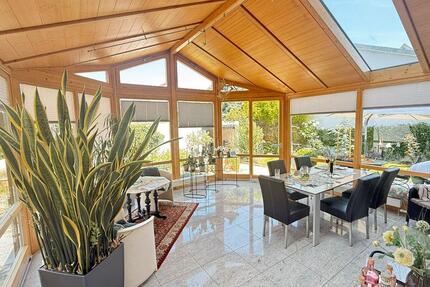 Haus Geldersheim - 7.5 Zimmer, 215 m&sup2;, 690.000&euro; | Angebot:25404539