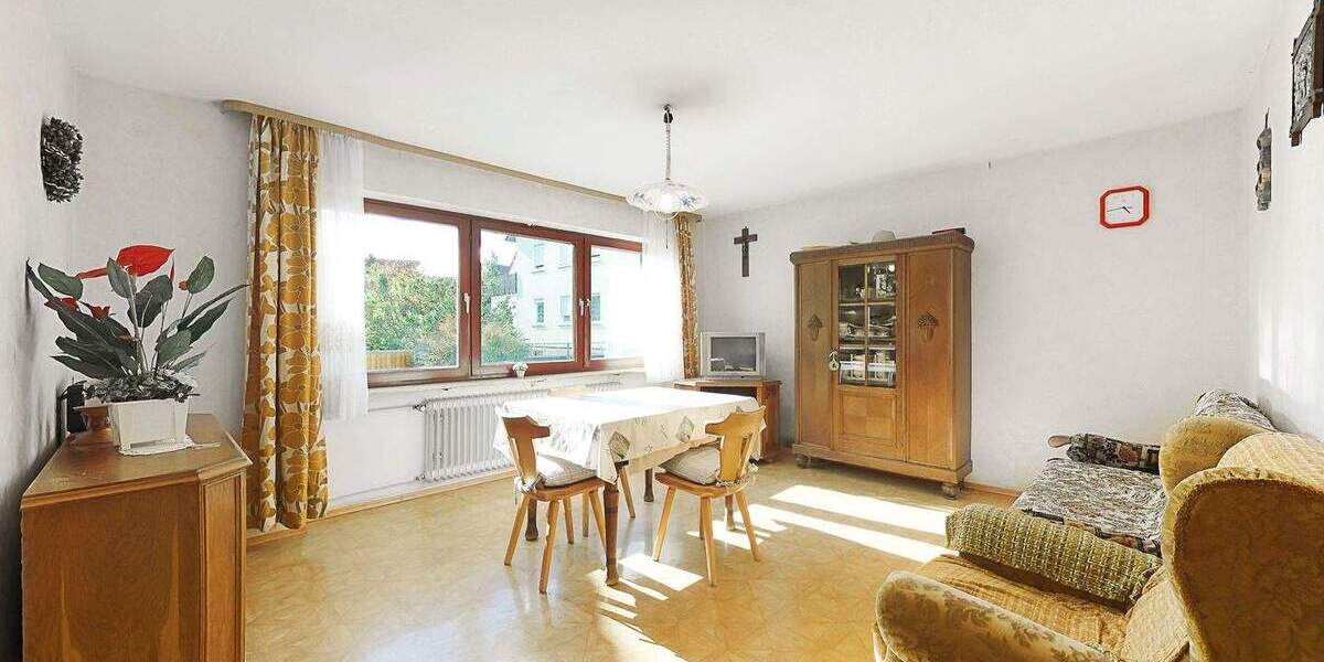 Einfamilienhaus Volkach Eichfeld - 1 Zimmer, 172 m&sup2;, 290.000&euro; | Angebot:25743799