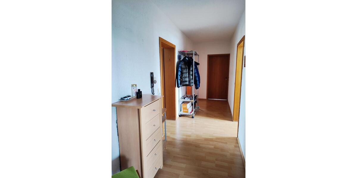 Etagenwohnung Volkach - 3 Zimmer, 89 m&sup2;, 800&euro; | Angebot:25059111
