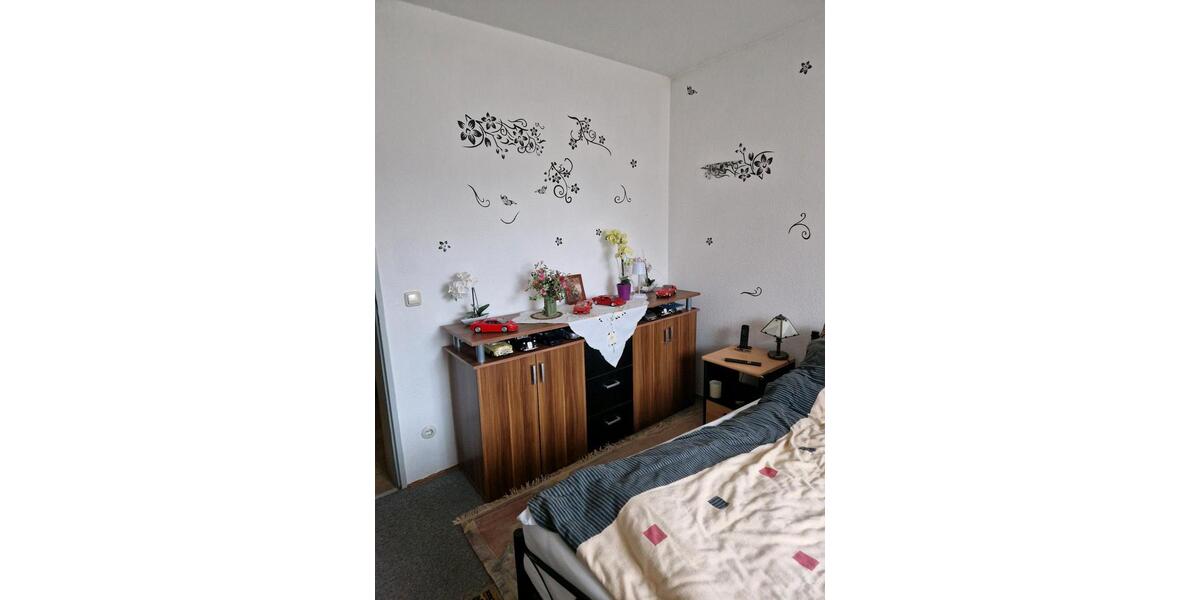 Etagenwohnung Oerlenbach - 4.5 Zimmer, 108 m&sup2;, 800&euro; | Angebot:25305096
