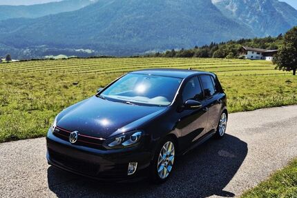 VW Golf 107.000 km 17.900 &euro; Eltingshausen 97714