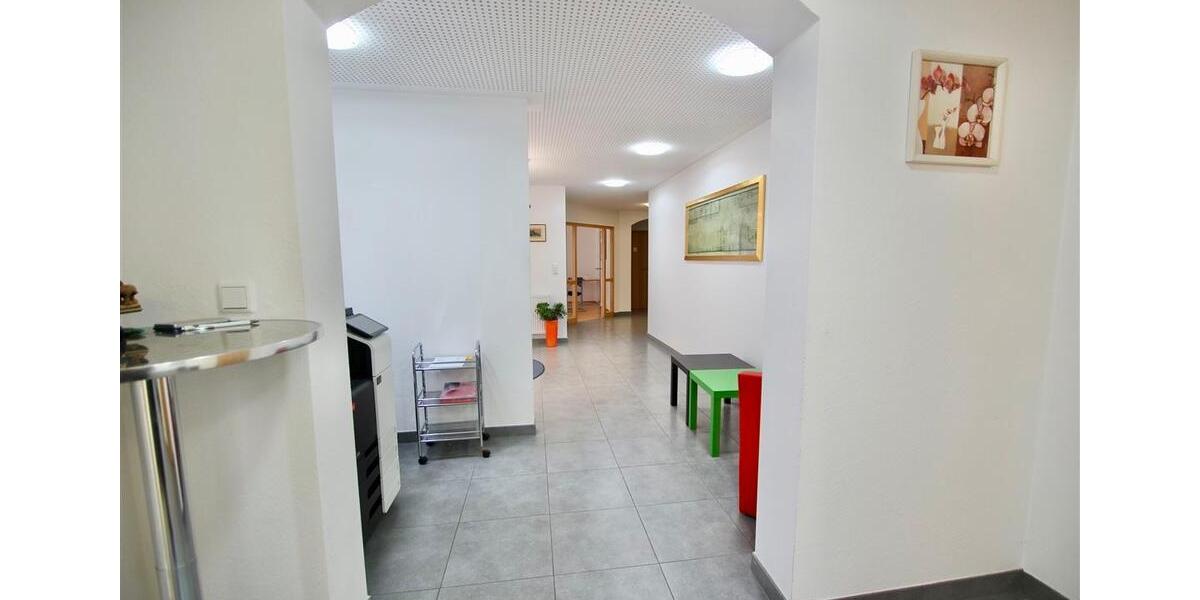 Gewerbeobjekt Bad Kissingen - 1.350&euro; | Angebot:24555945