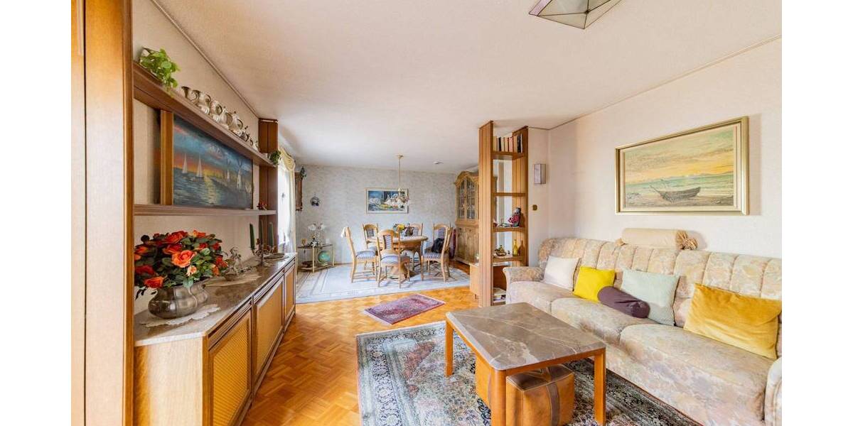 Reihenmittelhaus Sennfeld - 4 Zimmer, 115 m&sup2;, 279.990&euro; | Angebot:25768699