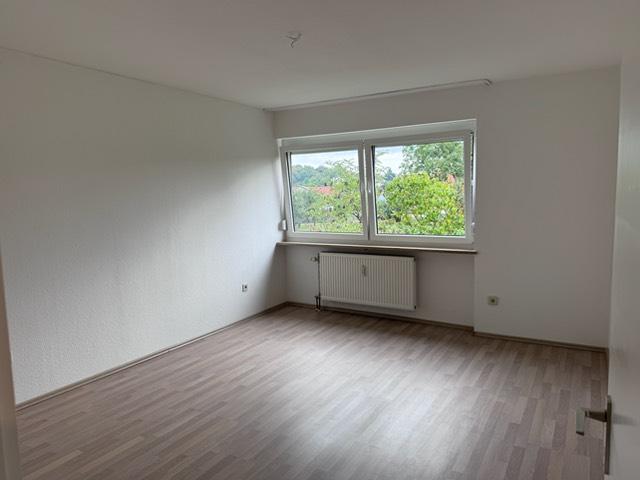 Etagenwohnung Estenfeld - 3 Zimmer, 75 m&sup2;, 960&euro; | Angebot:26658343