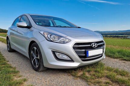 Hyundai i30 98.200 km 8.600 &euro; Gädheim 97503