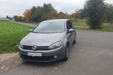 VW Golf 40.300 km 8.600 &euro; Schweinfurt 97422