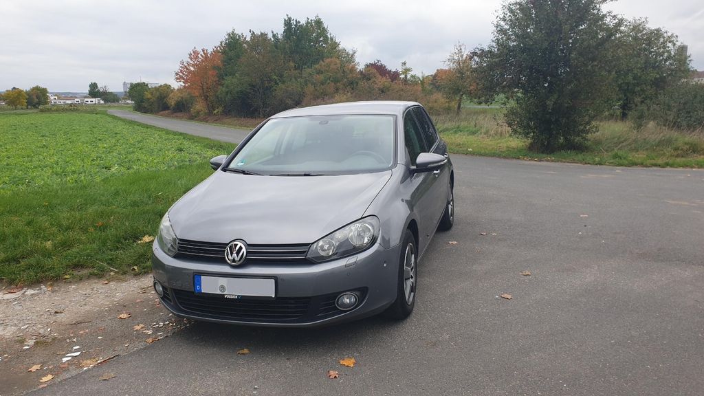 VW Golf 40.300 km 8.600 &euro; Schweinfurt 97422