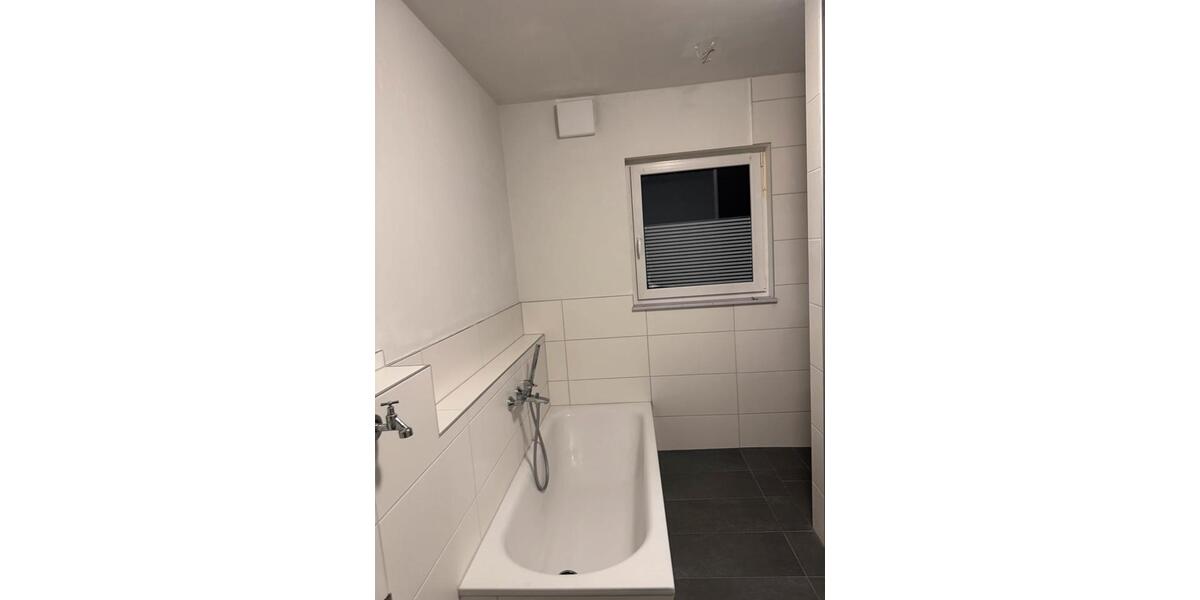 Etagenwohnung Dittelbrunn - 2 Zimmer, 60 m&sup2;, 900&euro; | Angebot:24432673