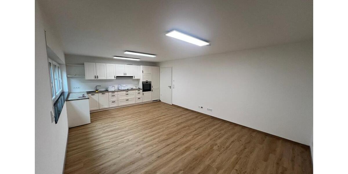 Etagenwohnung Rimpar - 2 Zimmer, 61 m&sup2;, 750&euro; | Angebot:26049376
