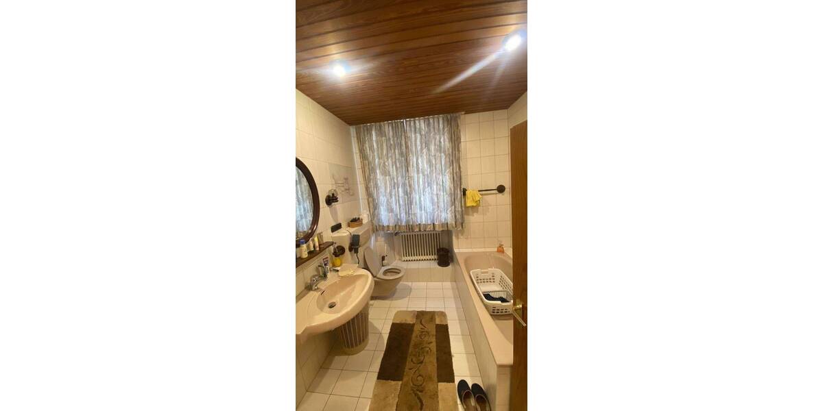 Mehrfamilienhaus, Wohnhaus Volkach - 9 Zimmer, 415.000&euro; | Angebot:25669925