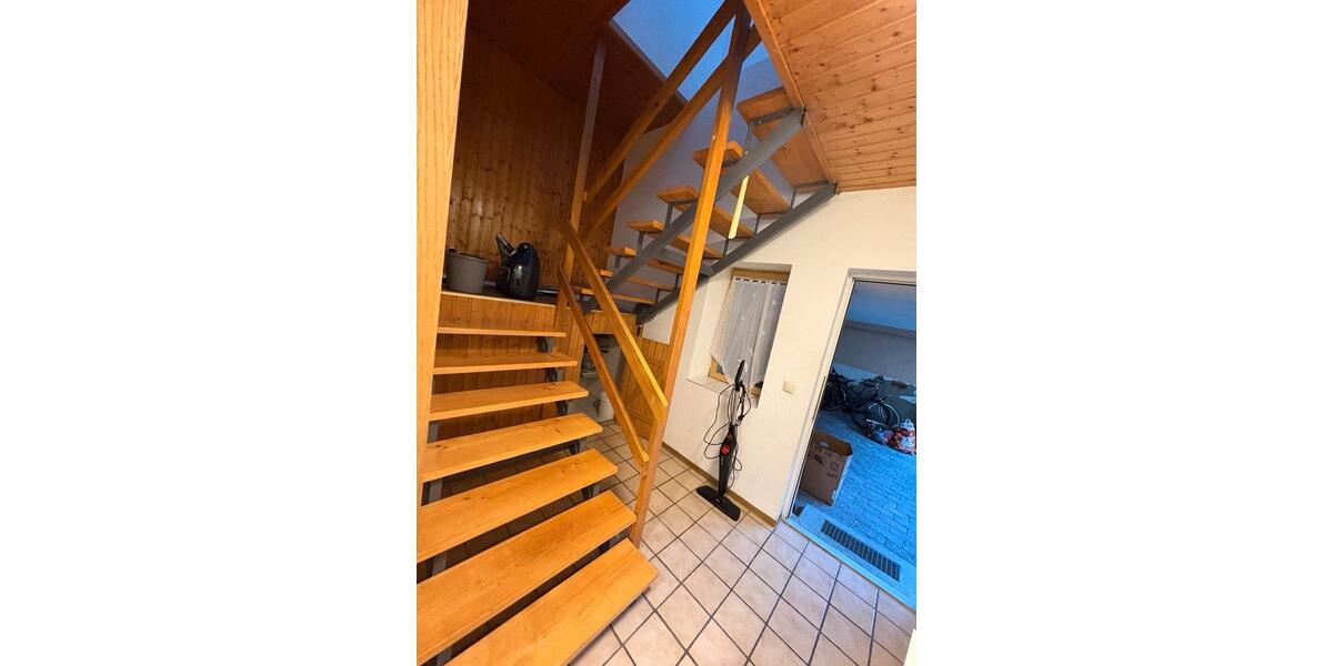 Maisonettenwohnung Gochsheim - 4 Zimmer, 101 m&sup2;, 25&euro; | Angebot:25342281