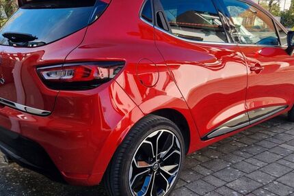 Renault Clio 40.616 km 9.900 &euro; Schwarzach 97359