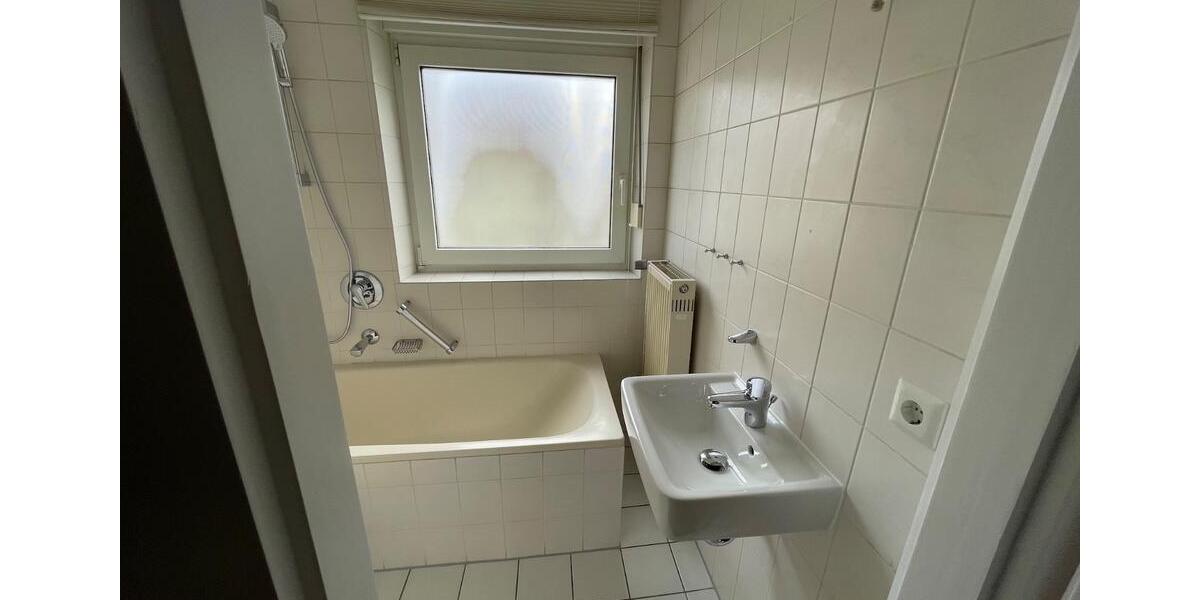 Reihenhaus Schweinfurt Gartenstadt - 7 Zimmer, 108 m&sup2;, 1.300&euro; | Angebot:26148266