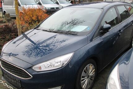 Ford Focus 54.000 km 10.990 &euro; Niederlauer 97618