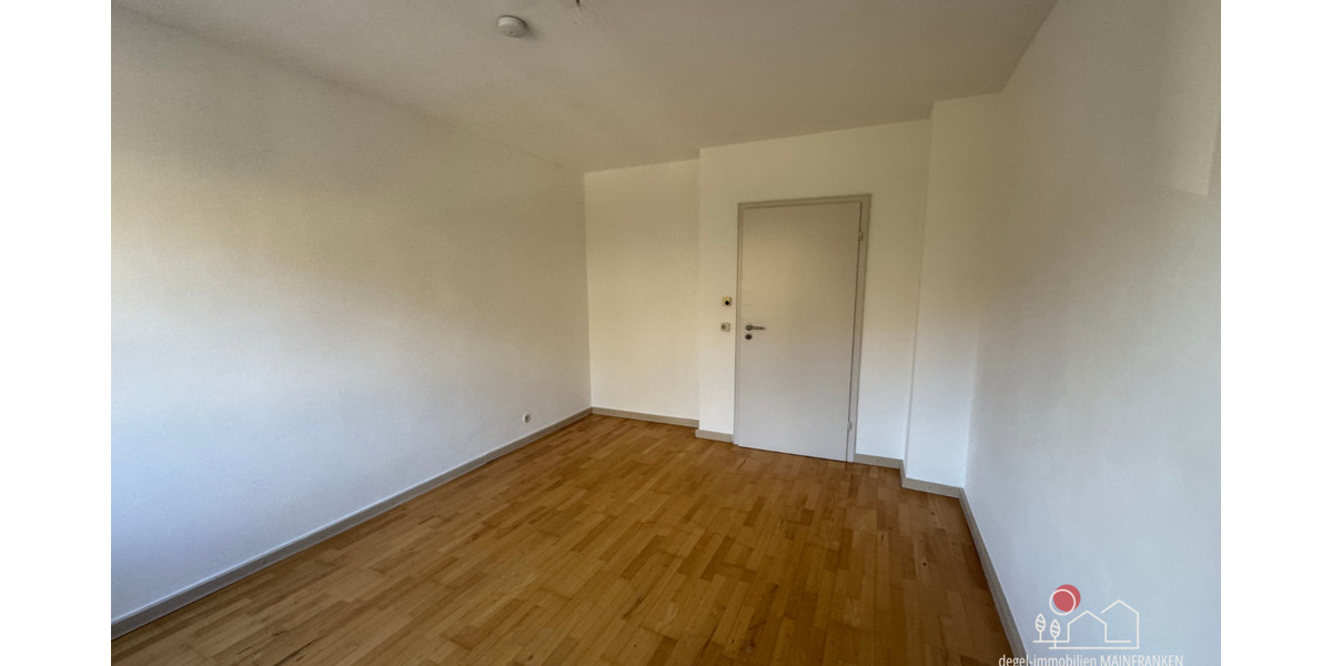 Etagenwohnung Schweinfurt Nordwestlicher Stadtteil - 4 Zimmer, 84 m&sup2;, 820&euro; | Angebot:25796508