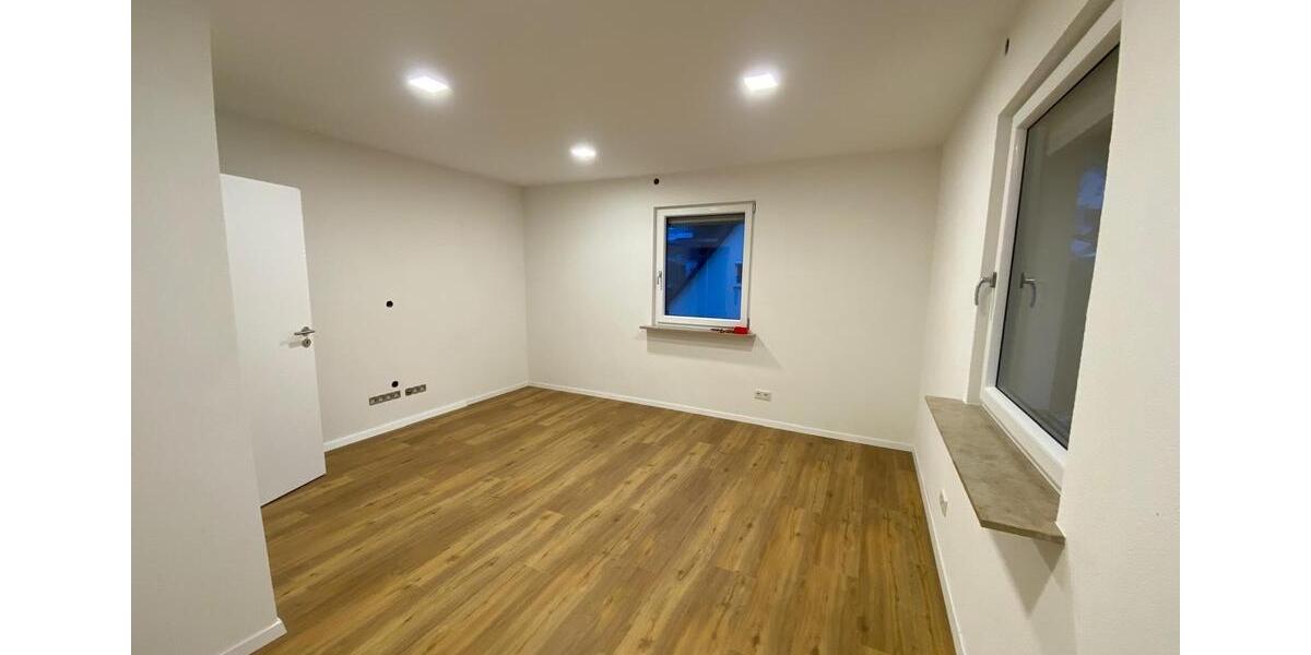 Etagenwohnung Bad Kissingen - 3 Zimmer, 88 m&sup2;, 1.100&euro; | Angebot:25811080