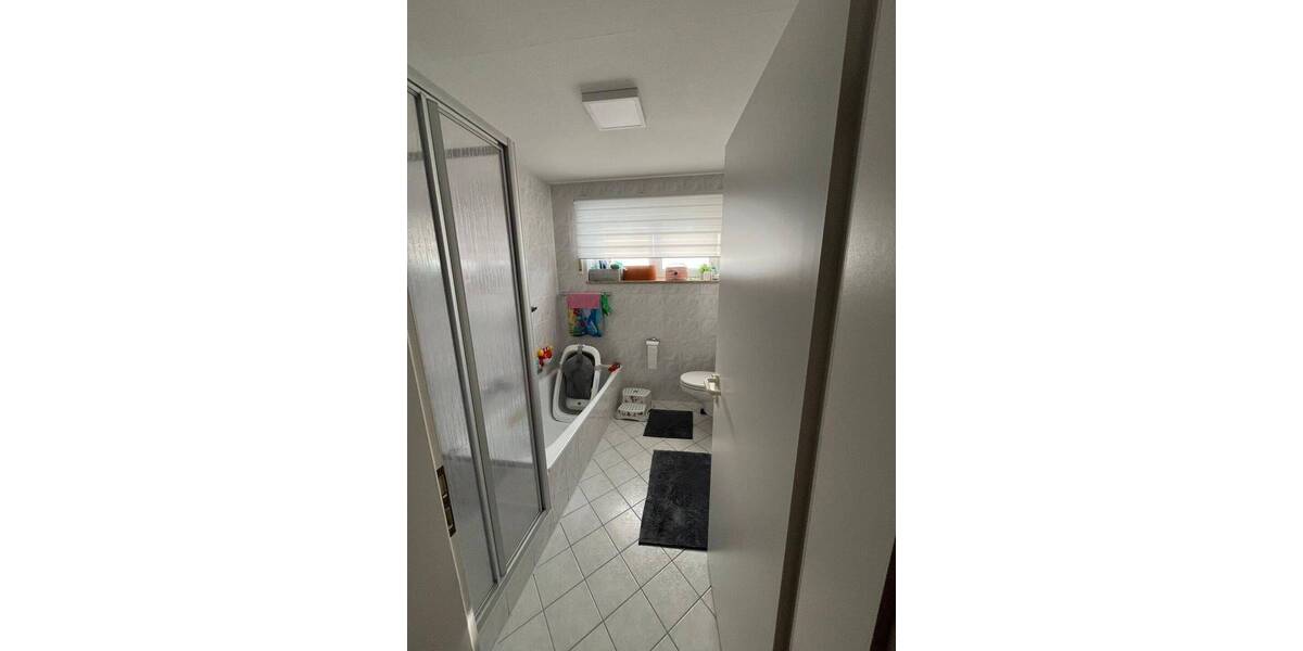 Zimmer Gochsheim - 3 Zimmer, 75 m&sup2;, 720&euro; | Angebot:26554164