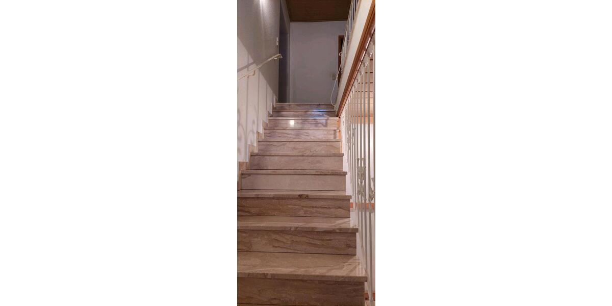 Etagenwohnung Bad Kissingen - 5 Zimmer, 130 m&sup2;, 850&euro; | Angebot:25309067