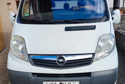 Opel Vivaro 148.820 km 9.999 &euro; Premich 97705