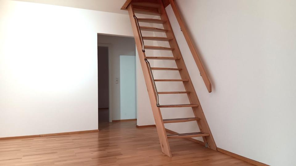 Maisonettenwohnung Schweinfurt Gartenstadt - 4 Zimmer, 104 m&sup2;, 299.000&euro; | Angebot:26974911