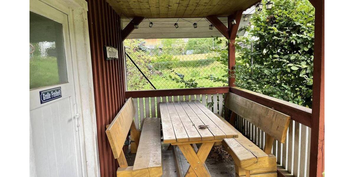 Einfamilienhaus Hofheim - 9 Zimmer, 200 m&sup2;, 270.000&euro; | Angebot:26930429
