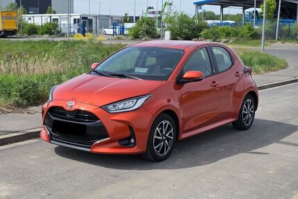 Toyota Yaris 33.735 km 14.600 &euro; Bergrheinfeld 97493