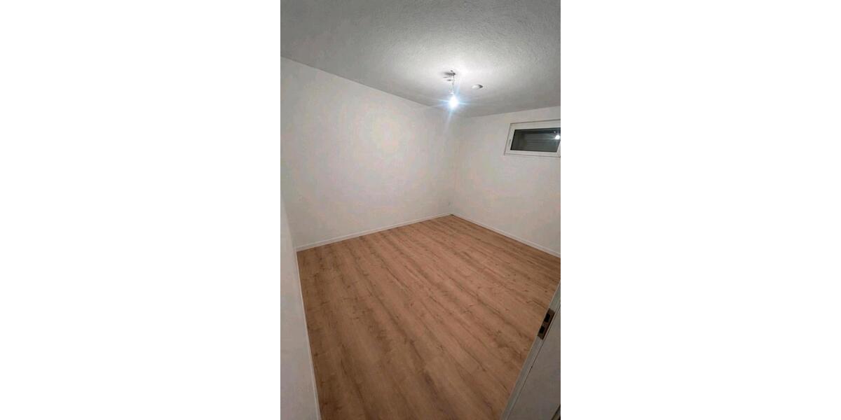 Etagenwohnung Schweinfurt Haardt - 3 Zimmer, 85 m&sup2;, 850&euro; | Angebot:26018678