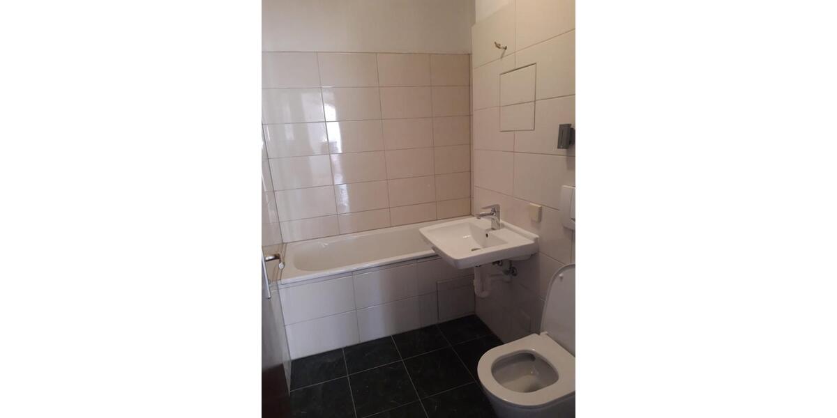 Etagenwohnung Schweinfurt Haardt - 3 Zimmer, 82 m&sup2;, 165.000&euro; | Angebot:25160038