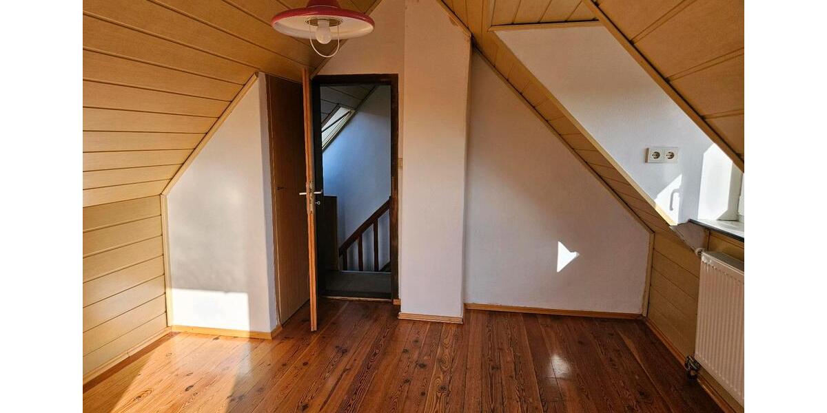 Maisonettenwohnung Hohenroth - 5 Zimmer, 96 m&sup2;, 950&euro; | Angebot:25792139