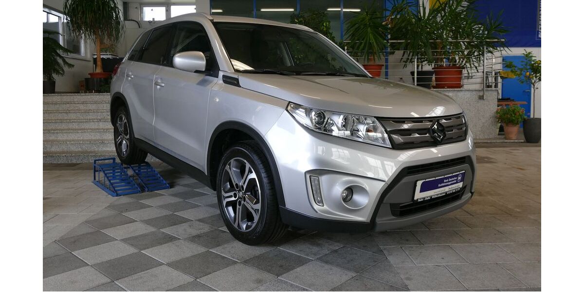 Suzuki Vitara 49.645 km 17.990 &euro; Wasserlosen 97535