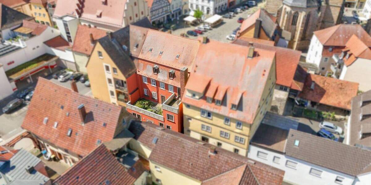 Einfamilienhaus Gerolzhofen - 1 Zimmer, 370 m&sup2;, 650.000&euro; | Angebot:26054810