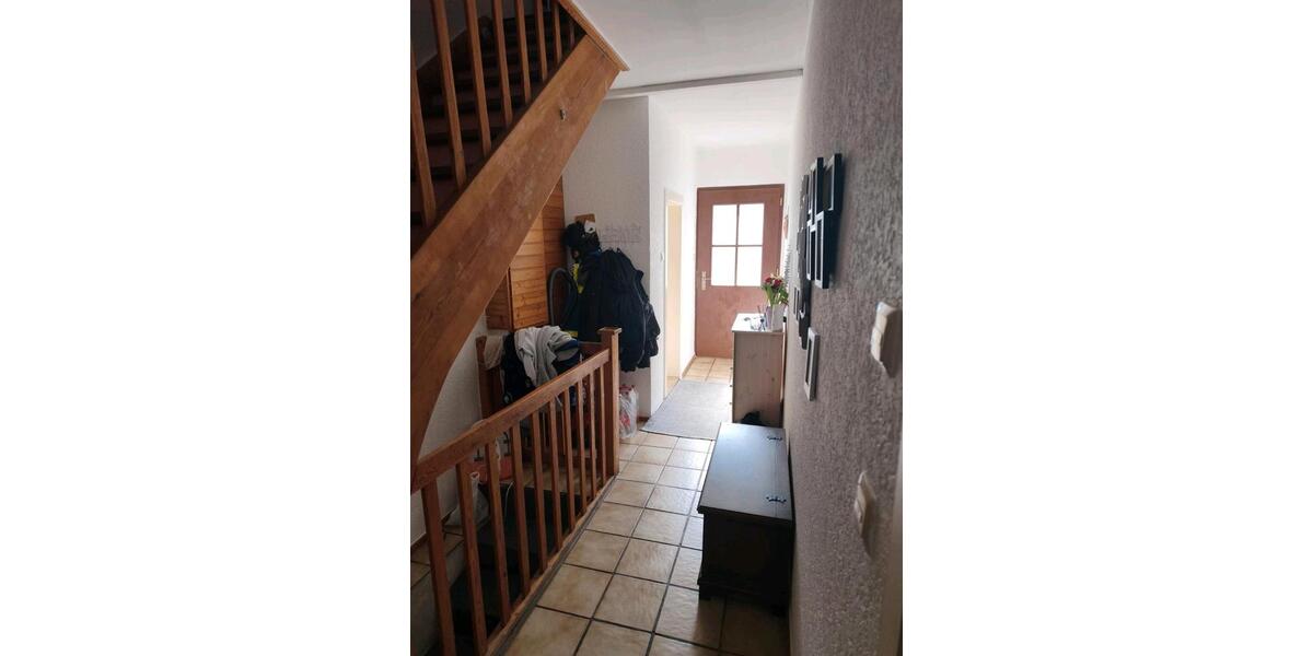 Einfamilienhaus Schweinfurt Gartenstadt - 5 Zimmer, 131 m&sup2;, 1.300&euro; | Angebot:26447220