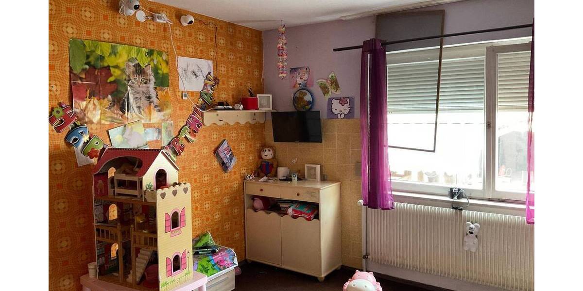 Mehrfamilienhaus, Wohnhaus Bundorf - 9 Zimmer, 200 m&sup2;, 149.000&euro; | Angebot:25733248