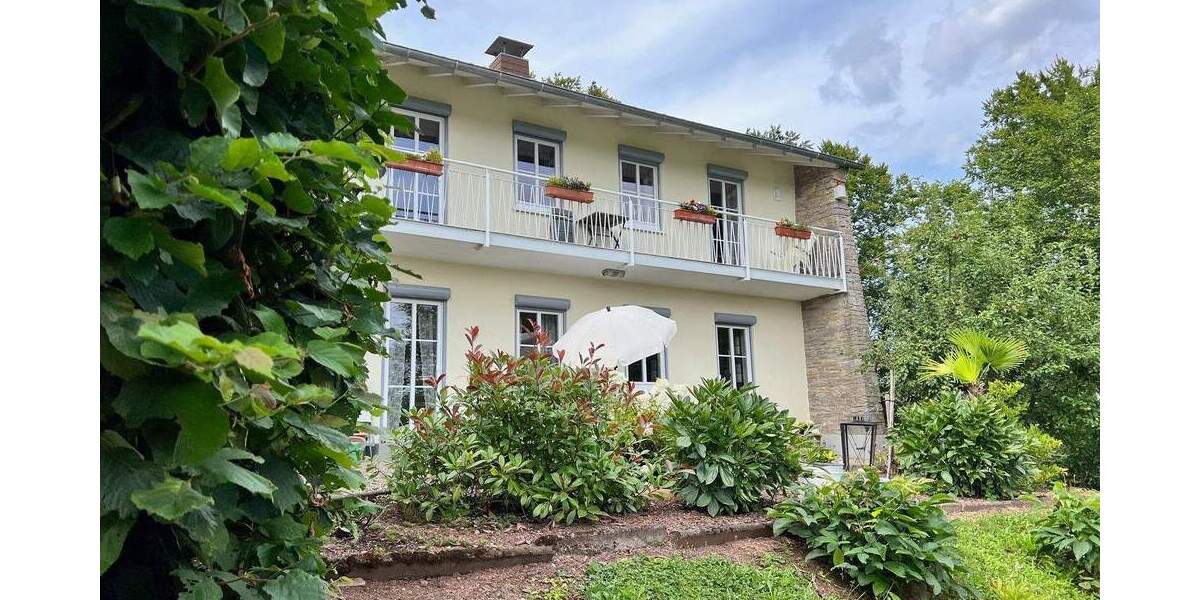 Einfamilienhaus Bad Kissingen - 6 Zimmer, 150 m&sup2;, 650.000&euro; | Angebot:26768437