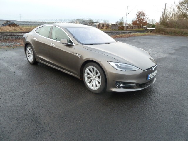 Tesla Model S 98.000 km 35.490 &euro; Bergtheim 97241