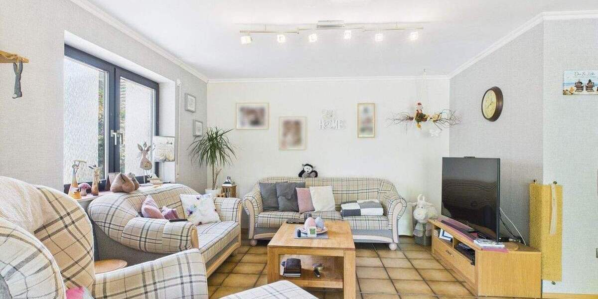 Mehrfamilienhaus, Wohnhaus Stadtlauringen / Ballingshausen Ballingshausen - 1 Zimmer, 370 m&sup2;, 580.000&euro; | Angebot:25665658